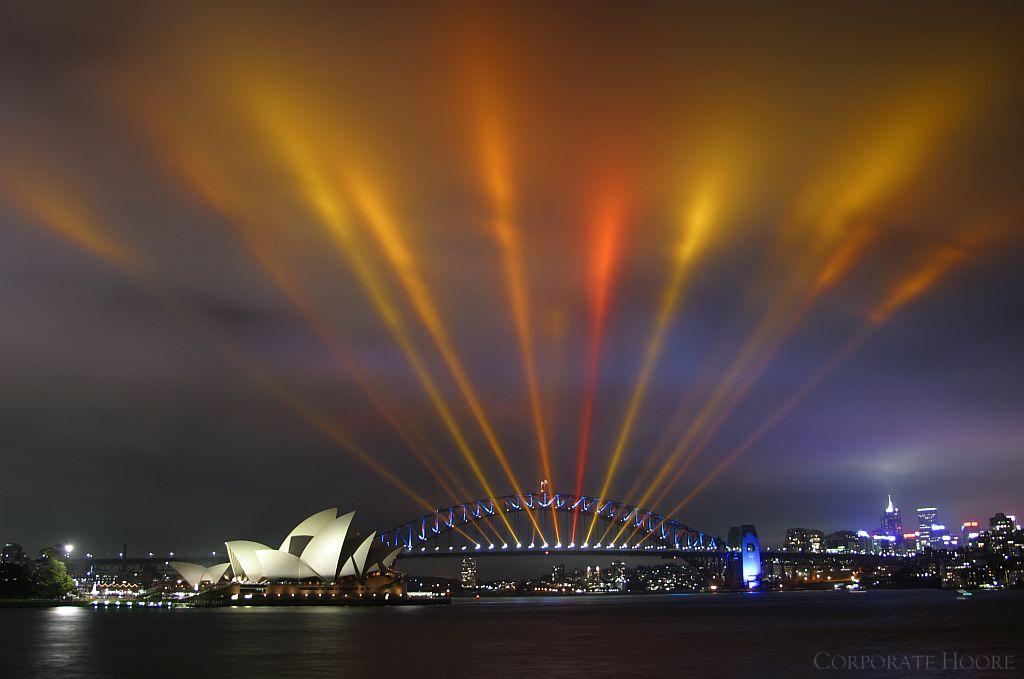 sydney_fireworks_5th_fire_medium.jpg