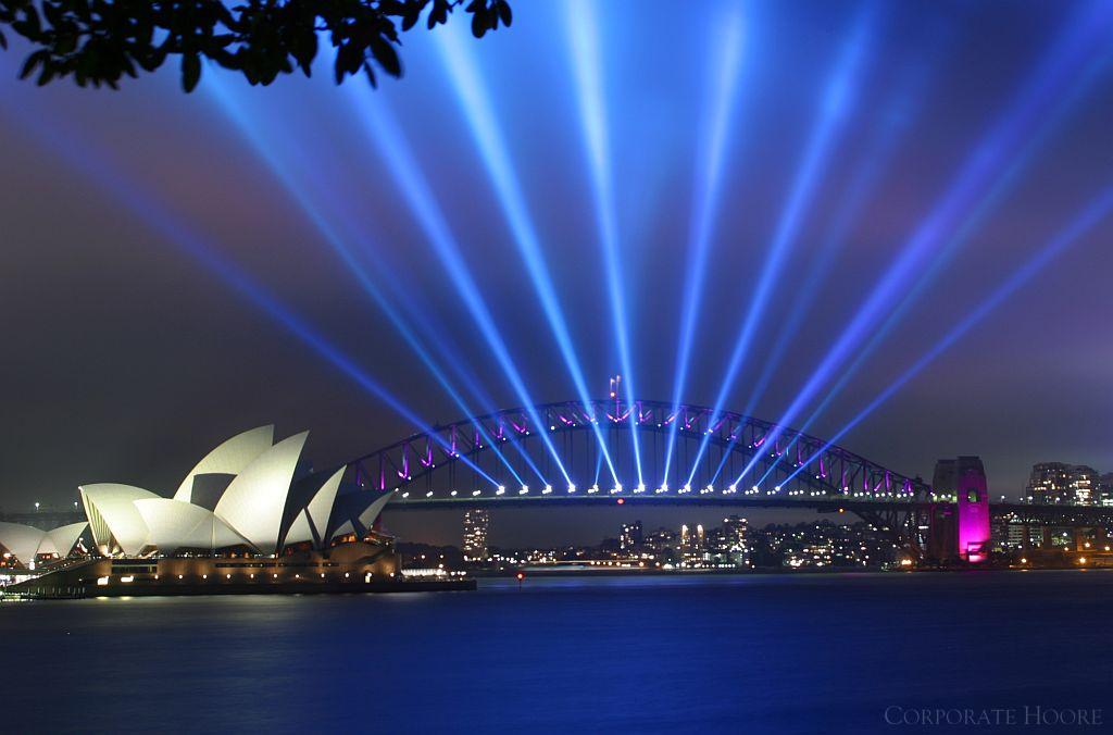 sydney_fireworks_5th_tree_medium.jpg