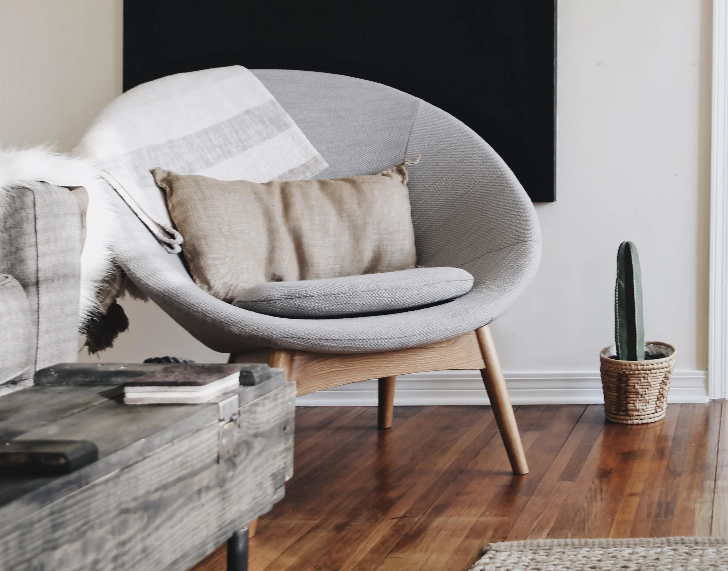 avery-klein-750175-unsplash-min.jpg