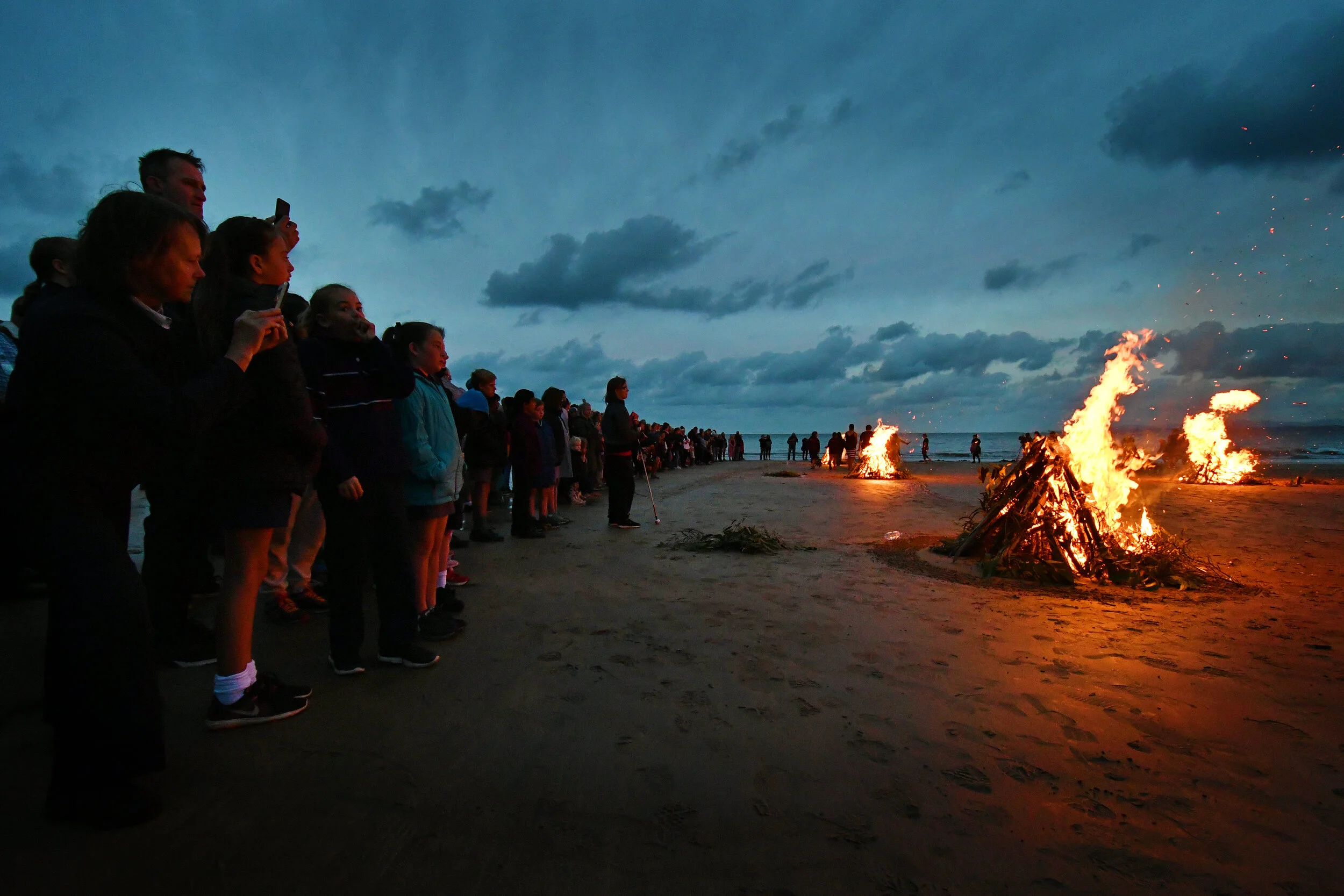 MAPALI - DAWN GATHERING | Ten Days on the Island