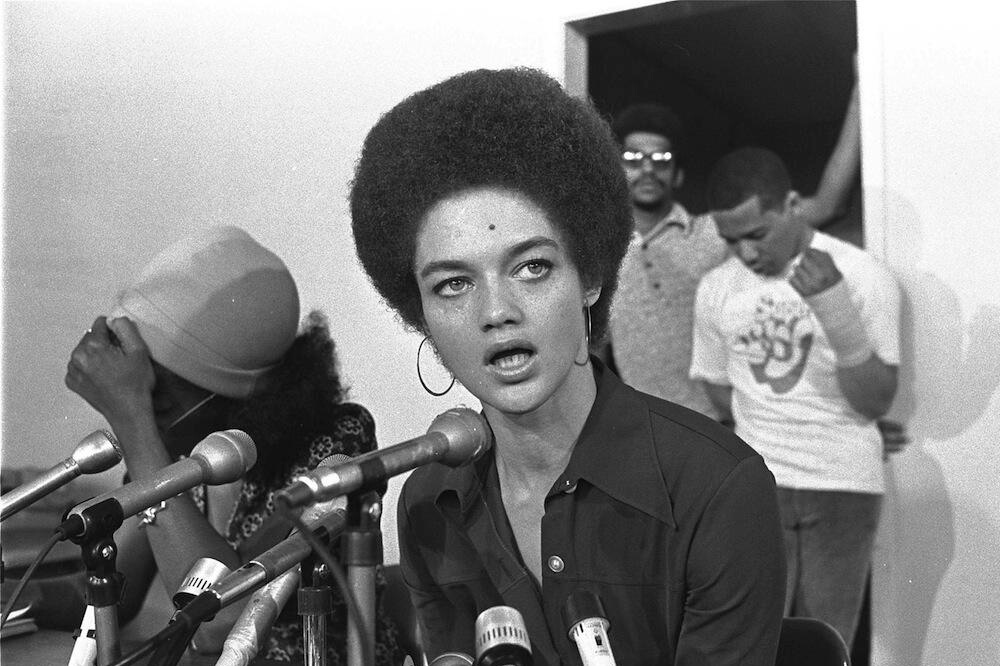 Kathleen Cleaver at San Francisco news conference (August 24, 1972)