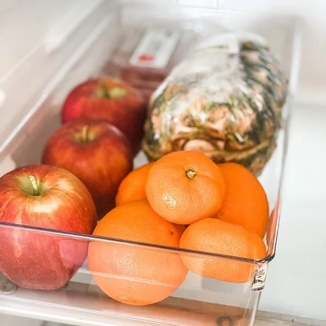 Don&rsquo;t you hate it when you get to Thursday/Friday and your low on school lunch fruit! School lunch hack... get yourself one of these clear fridge containers and seperate your school lunch fruit and veg from the veg and fruit bins. Then pop it high in fridge. Container $12 from Kmart . #schoollunches #schoolunchideas #fruitforkids #fridgestorage