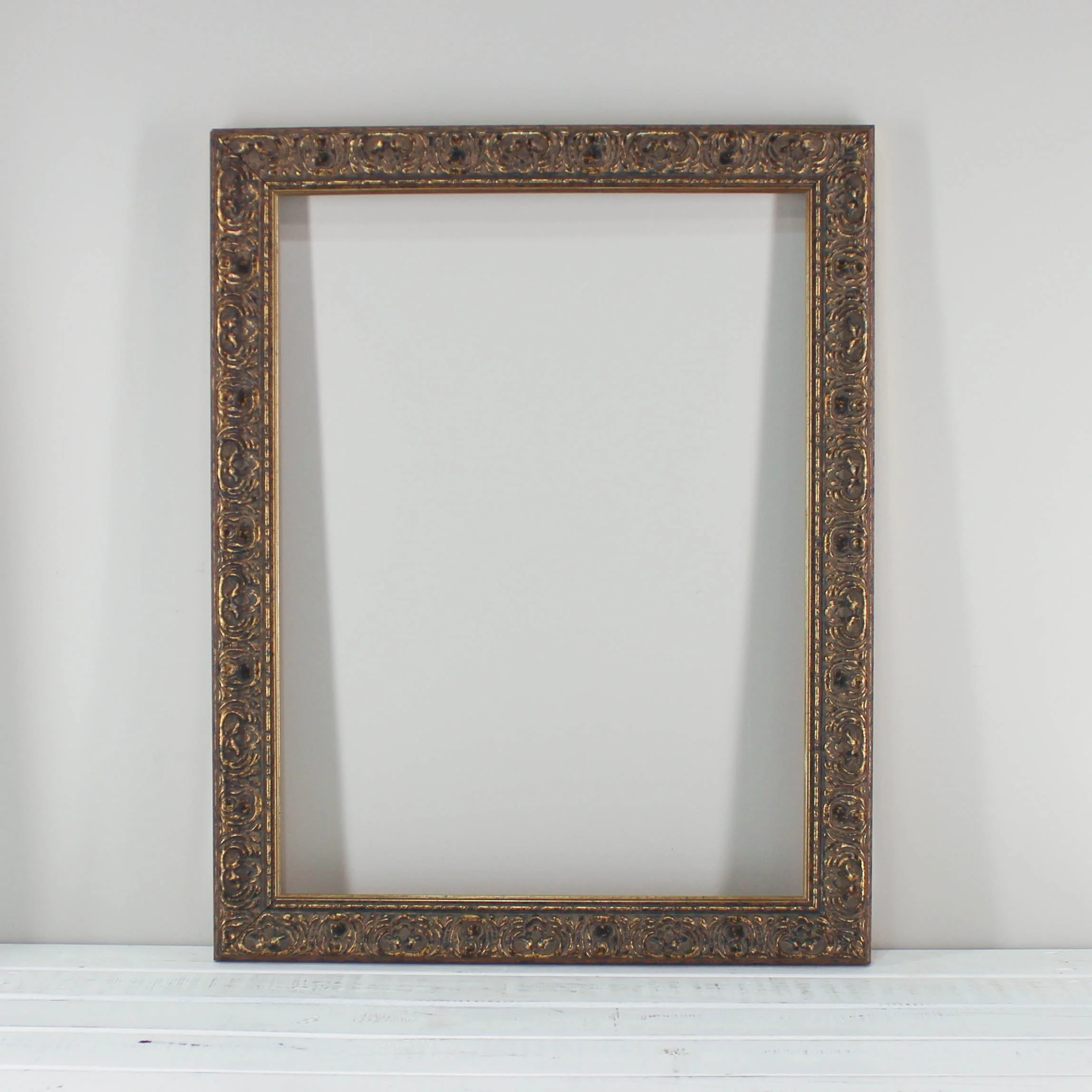 Ornate frame 2.jpg