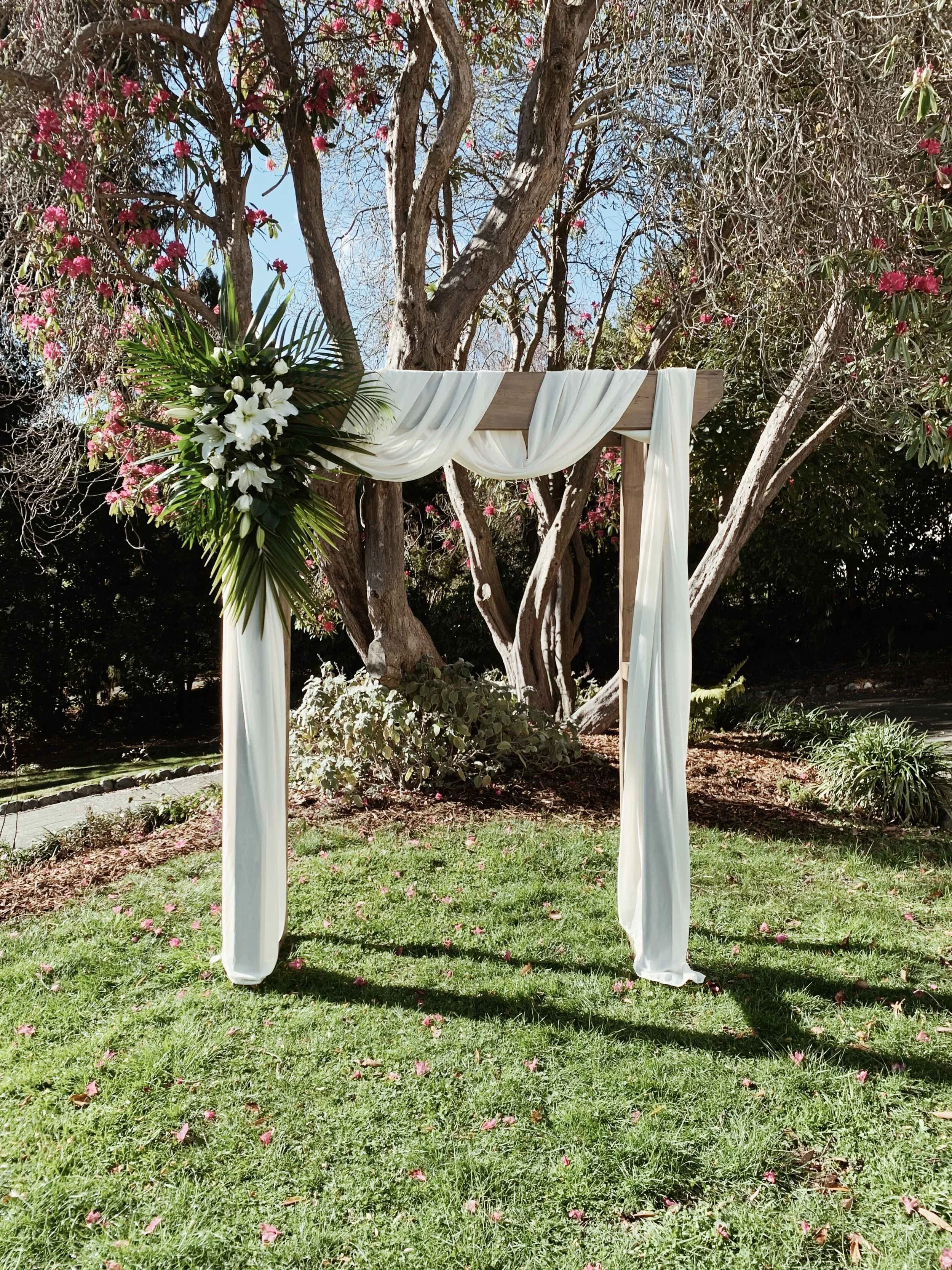 Melrose ceremony archway 4.JPG