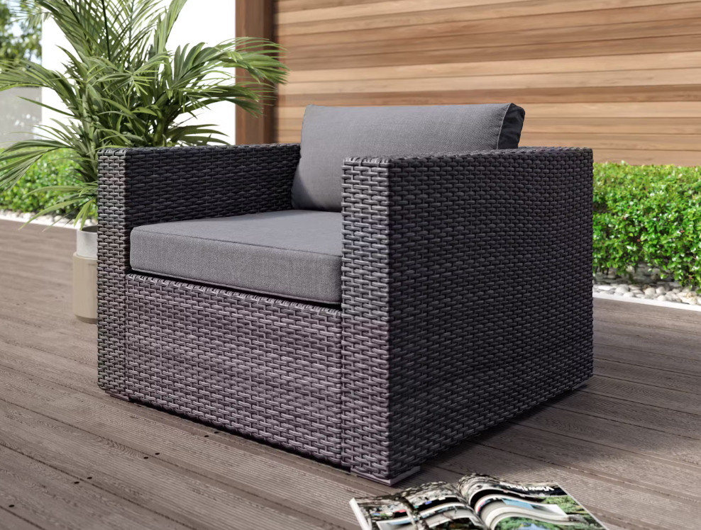 Outdoor Armchair.png