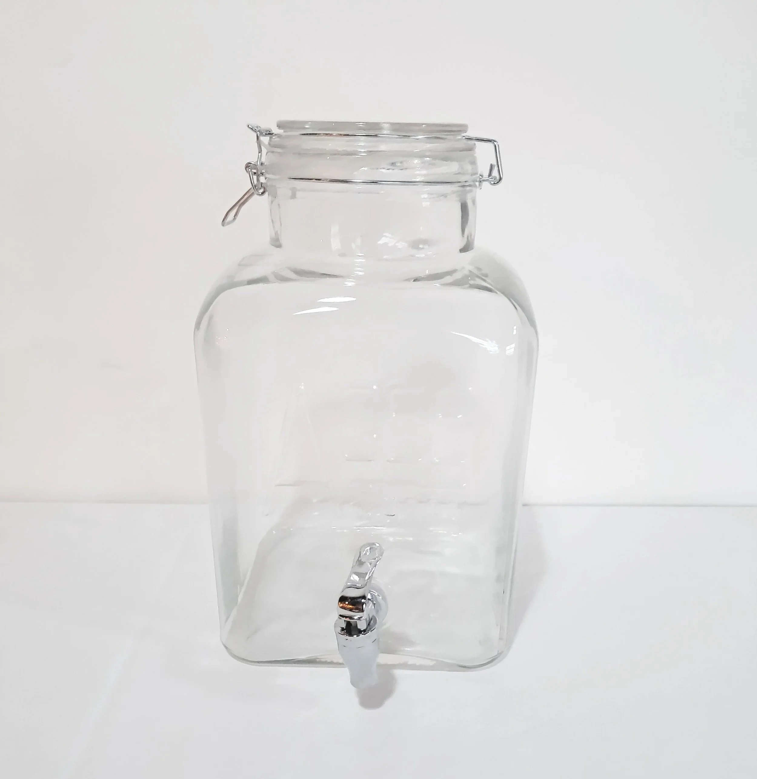 Drinks+Dispenser1.jpg