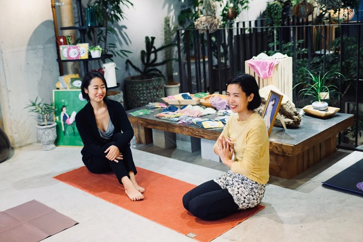 Floral Yoga 1118_181130_0013.jpg
