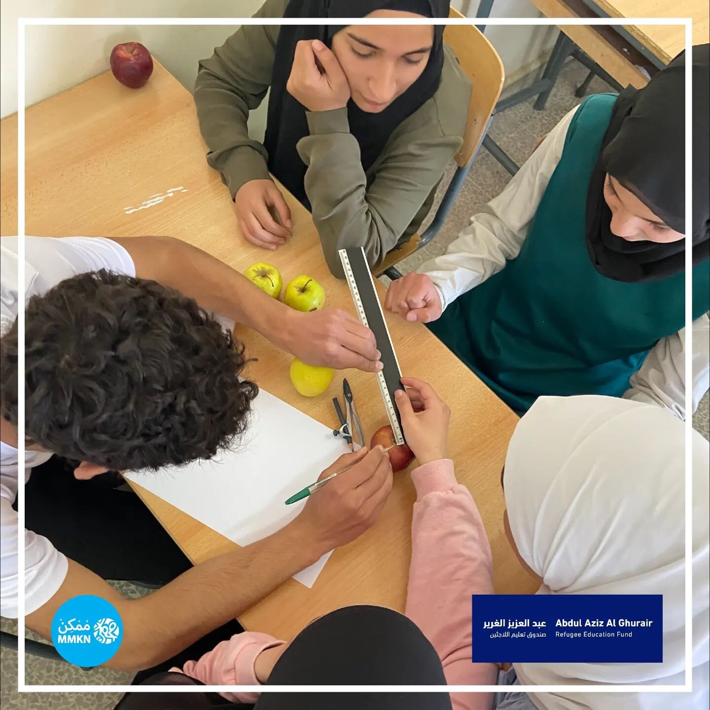 On this year's World Refugee Day, MMKN renews its commitment to work with youth from all backgrounds in the Public School, creating a better future through education for all.

With our programmatic approach: Volunteering + Education + Innovation = Em