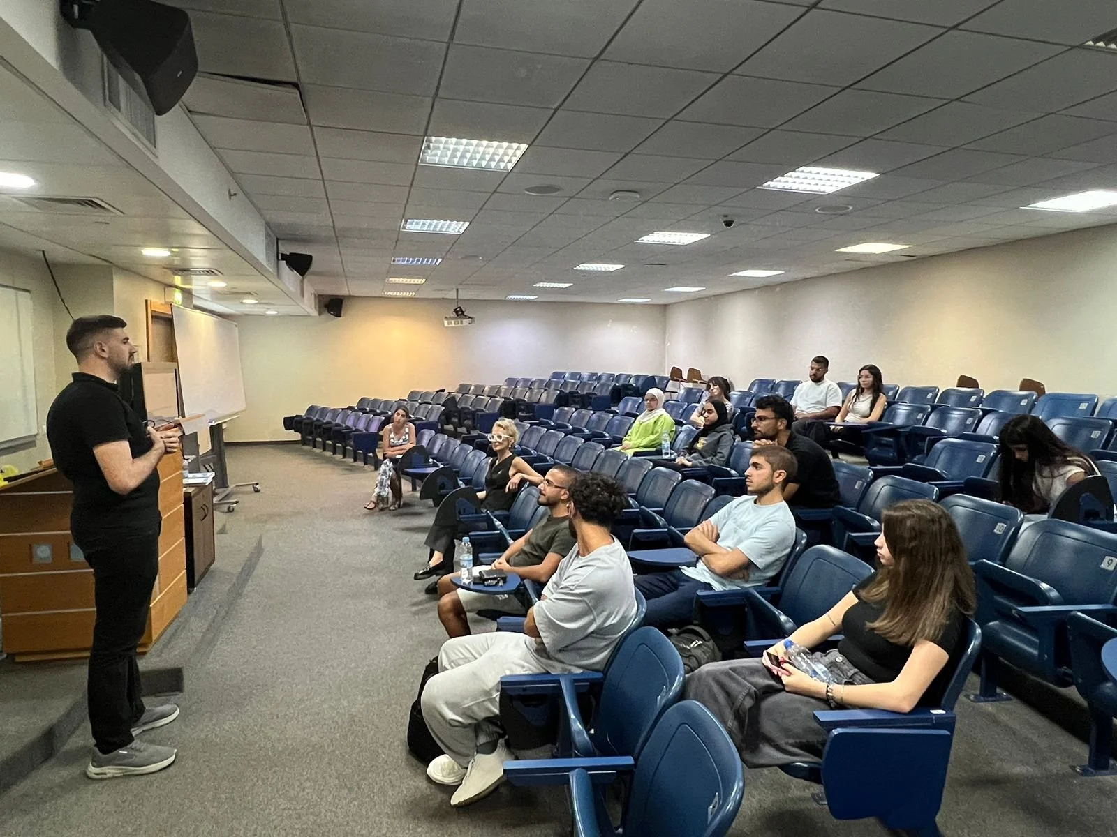 🌟 Exciting news from MMKN!
Our Education Team has started conducting onboarding sessions for new volunteers at AUB and LAU 🎓💡

These sessions are designed to:
✅ Introduce MMKN&rsquo;s mission &amp; values
✅ Share our education initiatives across L