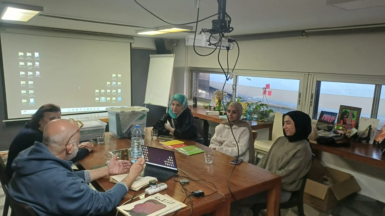 Learning Continues, Even in Difficult Times

MMKN, in collaboration with PM Dr. Inaya Ezzeddine @inayaezzeddine , is currently conducting in-person educational sessions at Al Batrakieh School for 40 students from Grades 1 to 7.

The sessions are led 