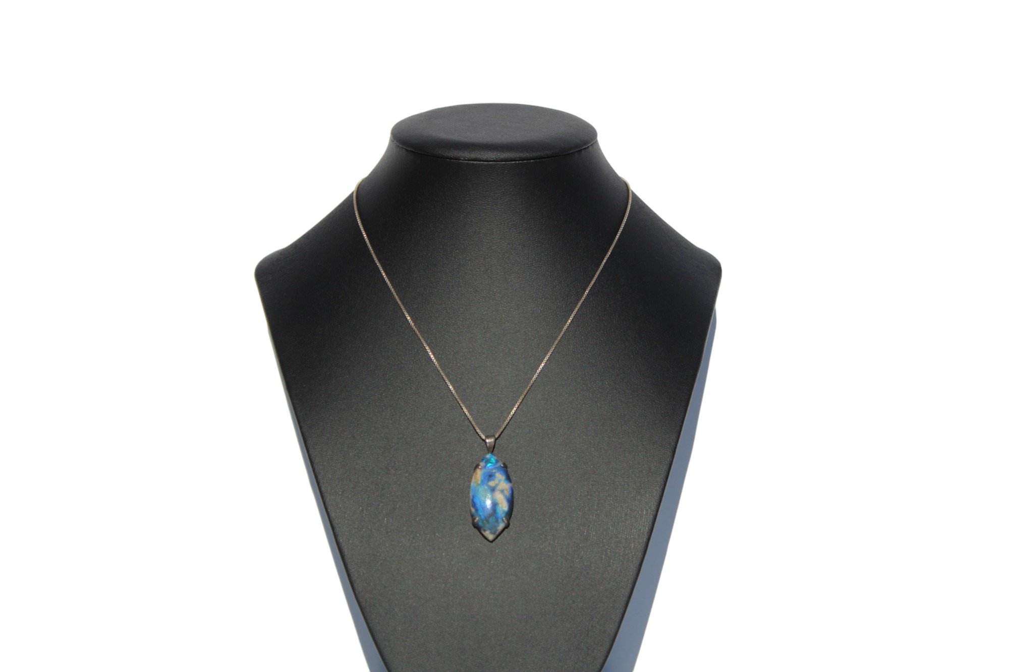 opal 1.jpg