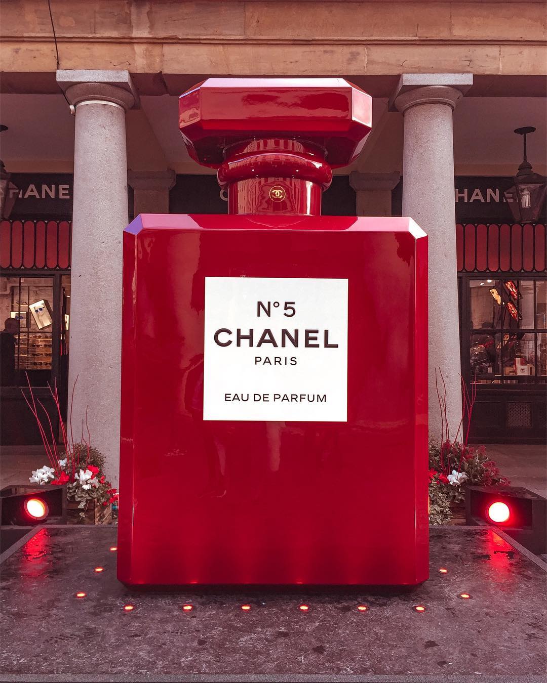 CHANEL Nº5 RED