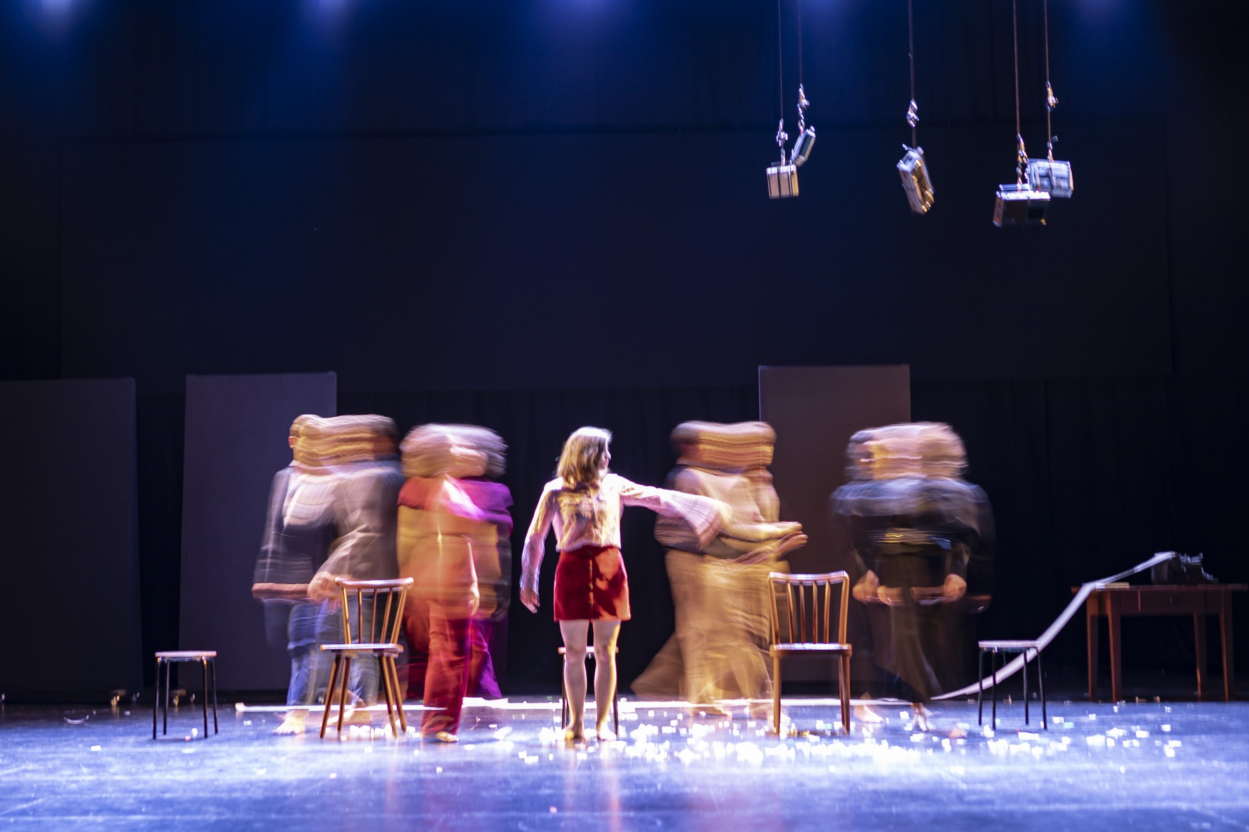 Viewpoints move people through space, lightly - direction: Sina Heiss