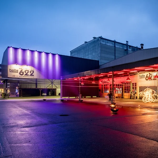 Halle622.jpg