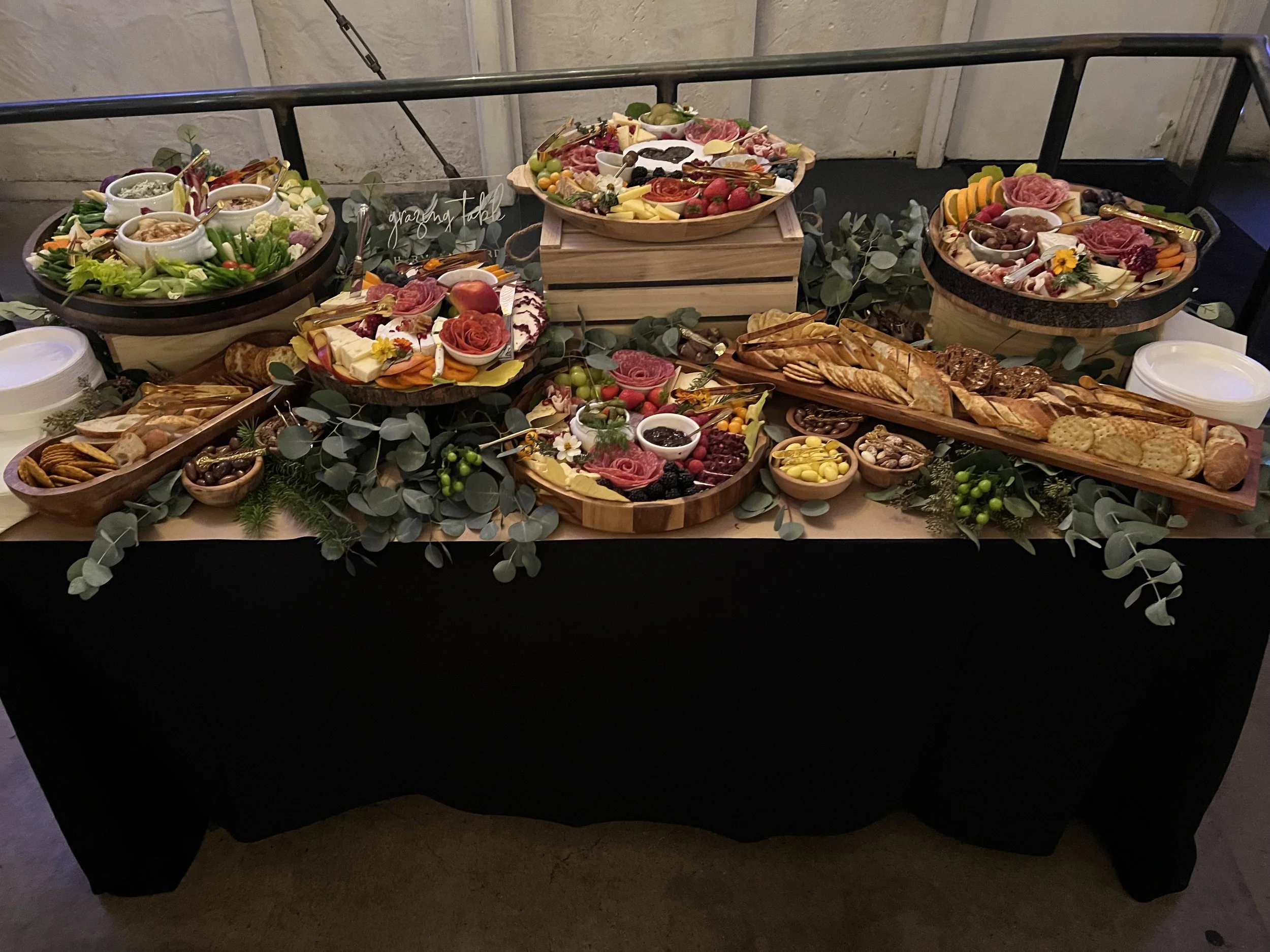 6-foot Grazing Table (up to approximately 50 people) — Harmony Boards
