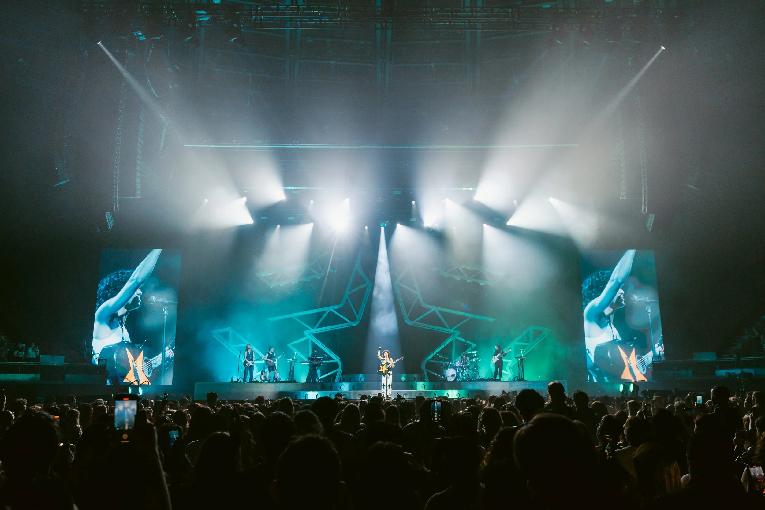 conangrey2024_1018_215627-06984_ssh 2.JPG