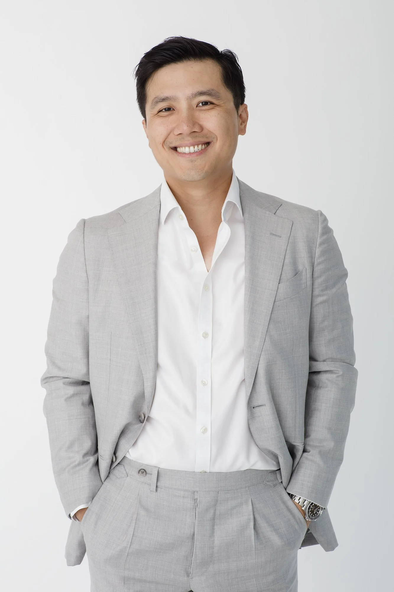 Man_Business_Headshot_Portrait_NYC_0H5A3658-copy.jpg