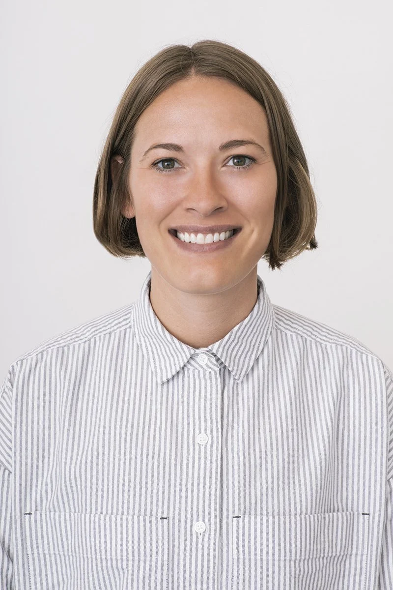Corporate_Headshot_Woman_NYC_0H5A0047_1200.jpg