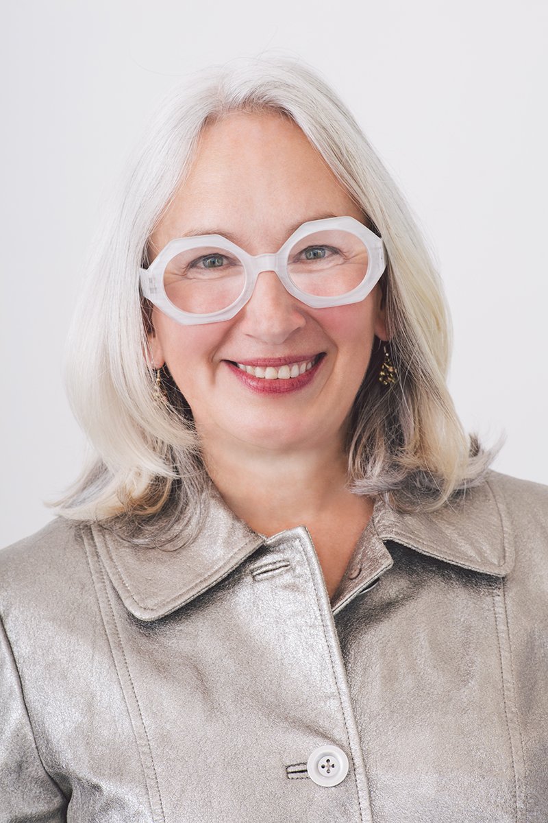 Mature_Woman_Headshot_Photo_NYC_0H5A9771-V2.jpg