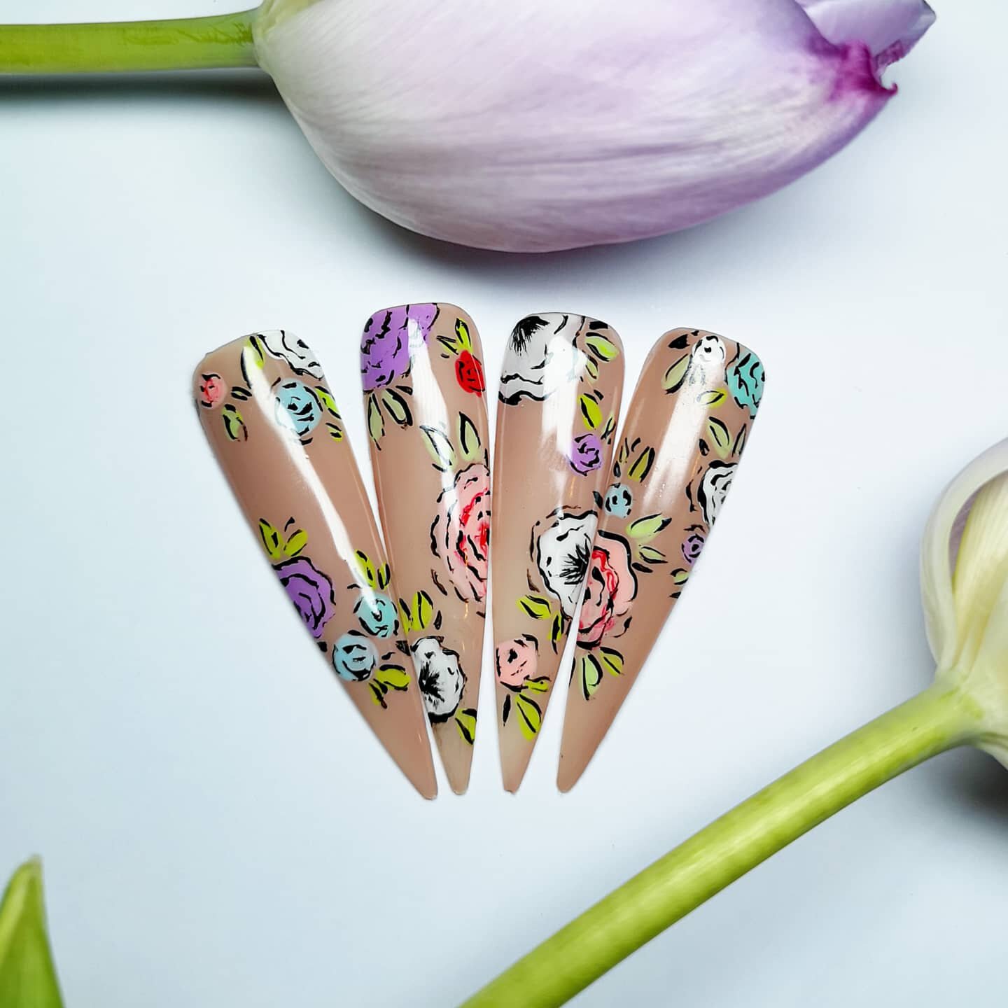 Hand Painted Floral Nail Art 