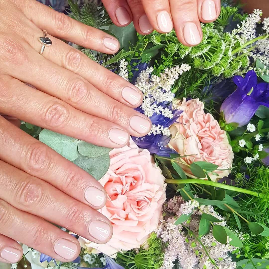 The Bridal Nail Edit