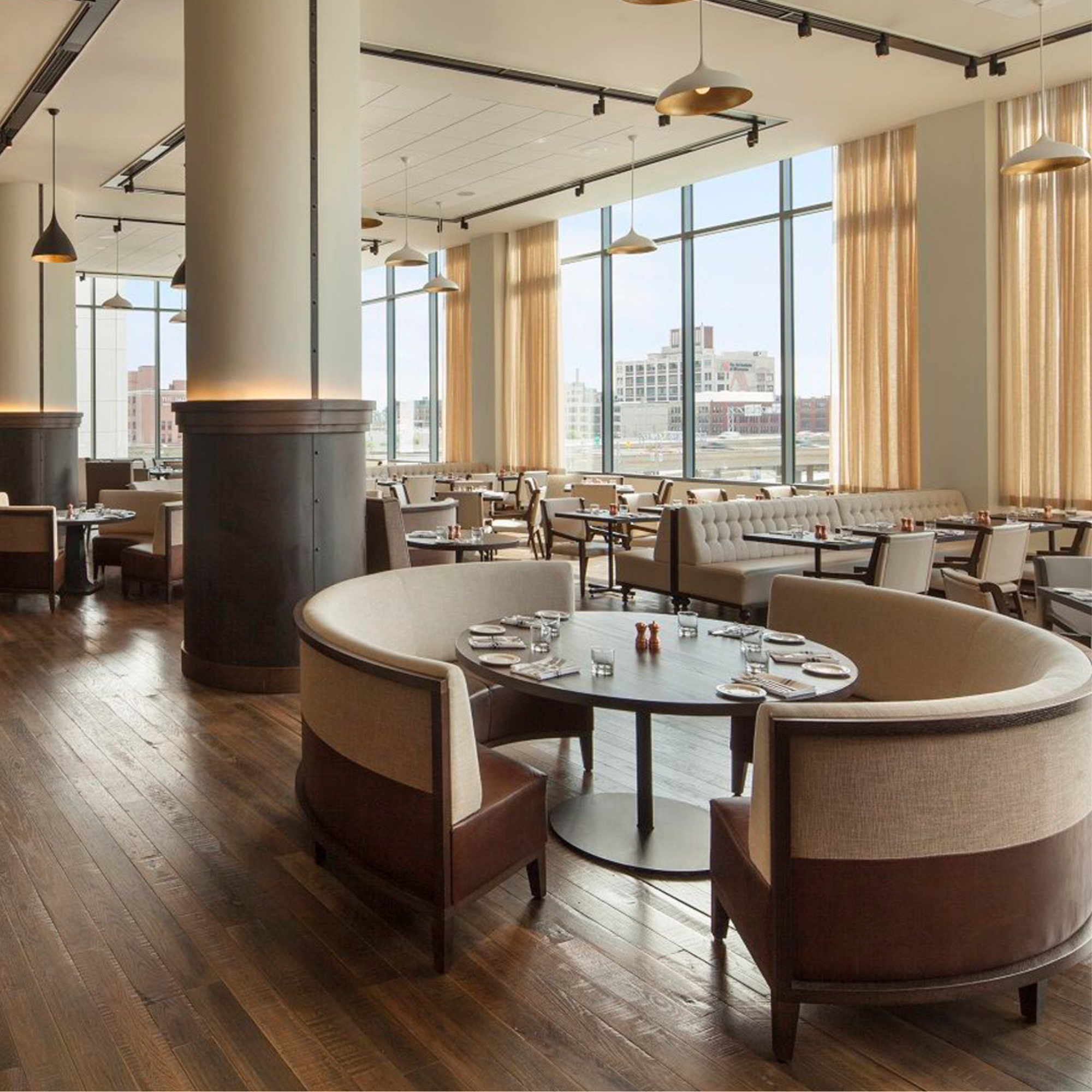 Stella Van Buren steakhouse in downtown Milwaukee, private dining option for wedding rehearsal dinner in Milwaukee