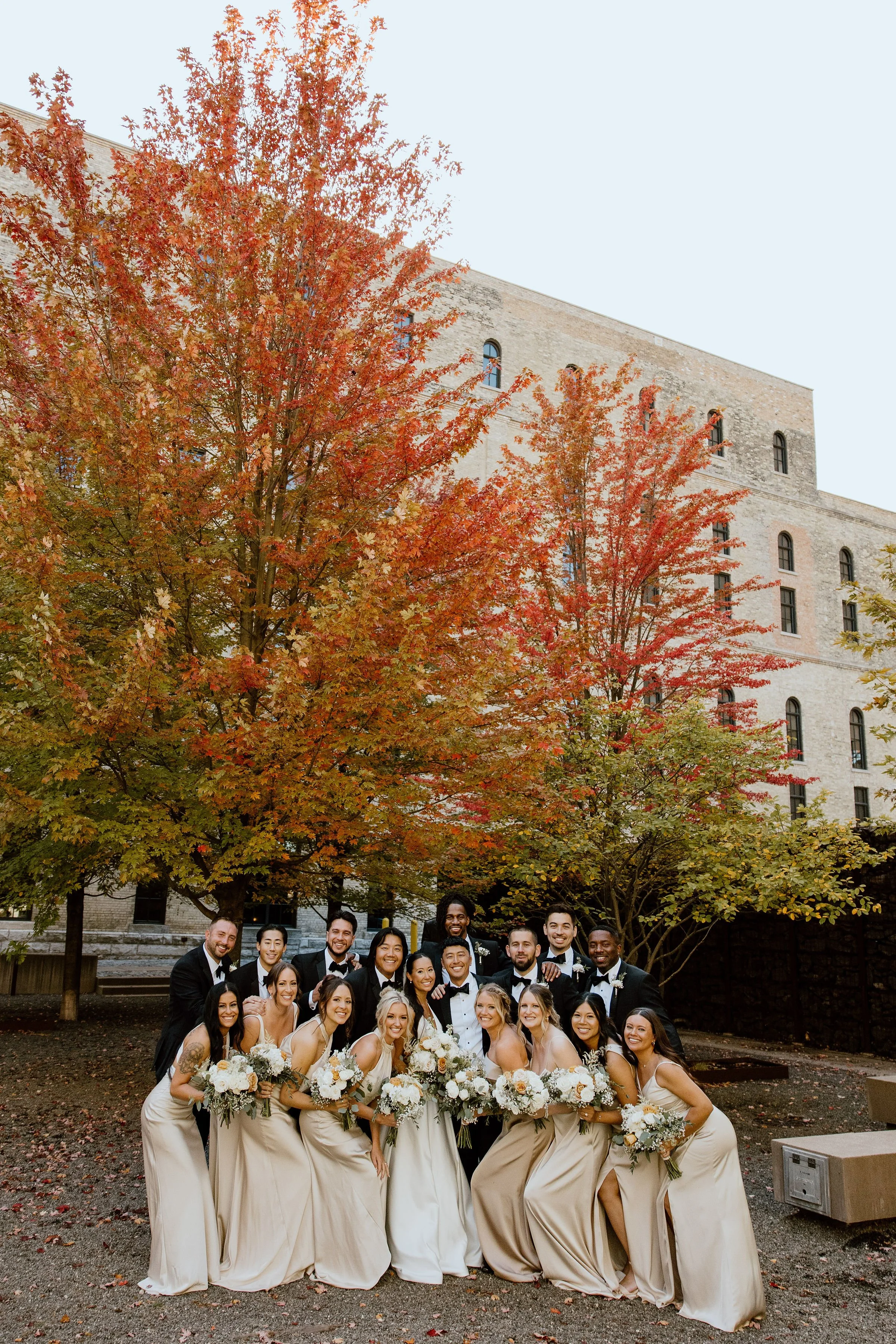 VuWeddingMoSchultzPhotography0298.jpg