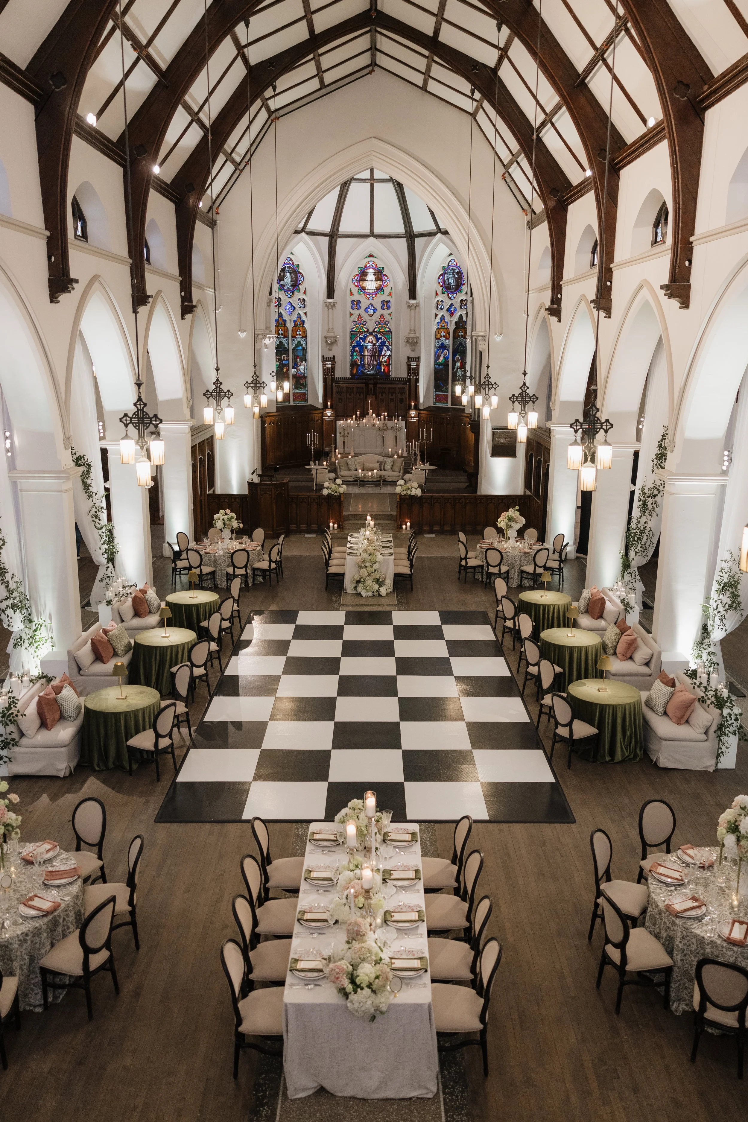 St-James-01-26-Valerie-Halling-123441 (5).jpg