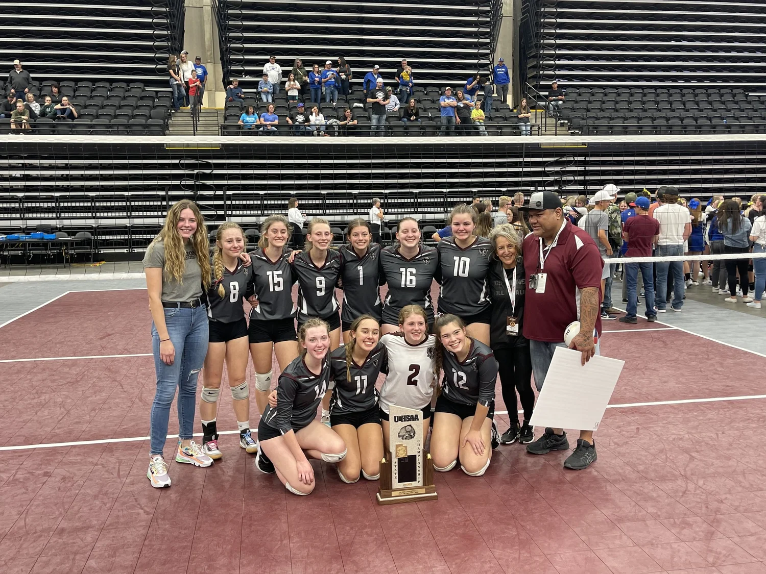 High School Volleyball Wins 2021 1A State Championship - ICS