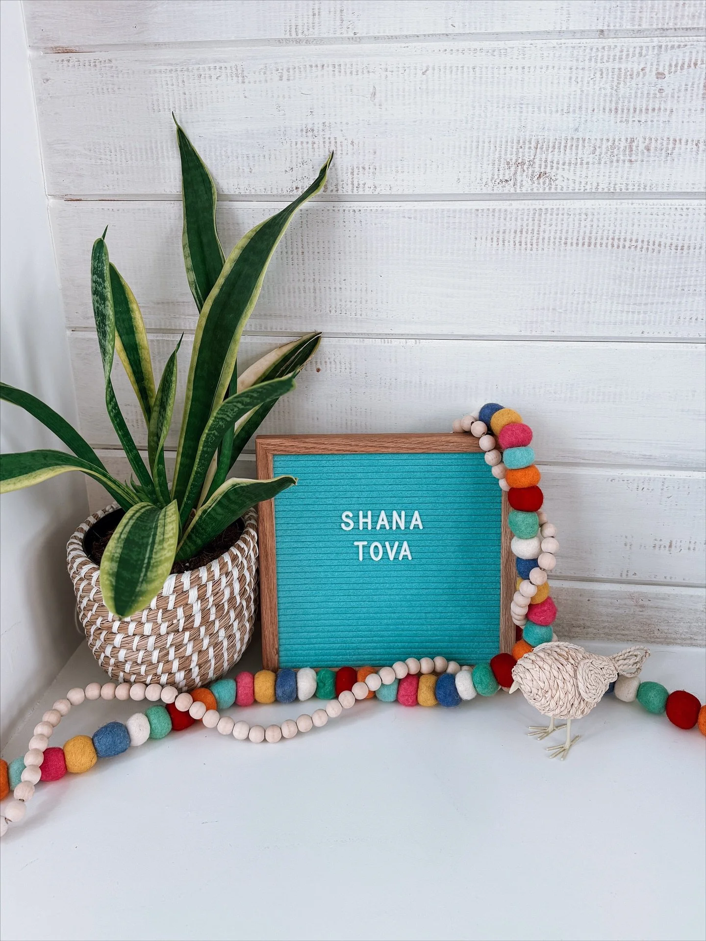 Wishing you a sweet and joyful New Year! 🕊️ In the Jewish tradition, Rosh Hashanah marks the start of the year&mdash;a time for fresh beginnings, reflection, and apples dipped in honey for a sweet year ahead. 🩵🍎🍯
&bull;
&bull;
&bull;
&bull;
#rosh