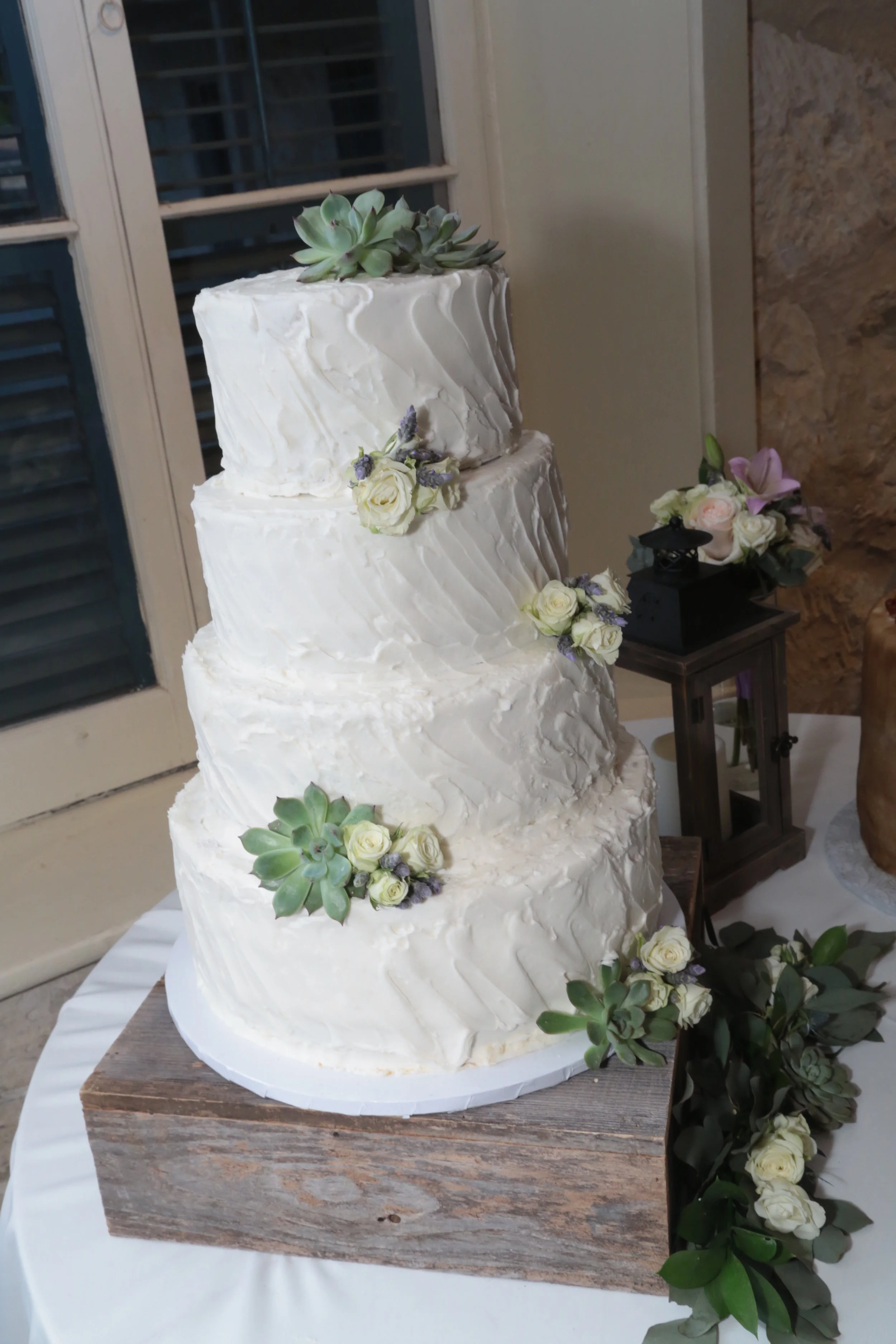 Schmid Wedding- Larry3.JPG