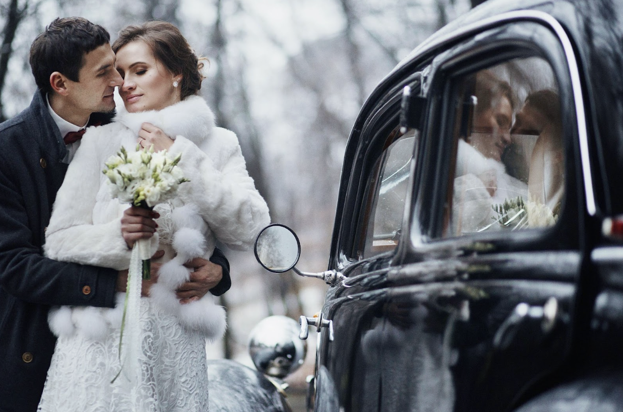 winter weddings in Michigan​