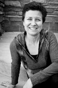 Linda Boryski, Physiotherapist, Medical Yoga Therapist