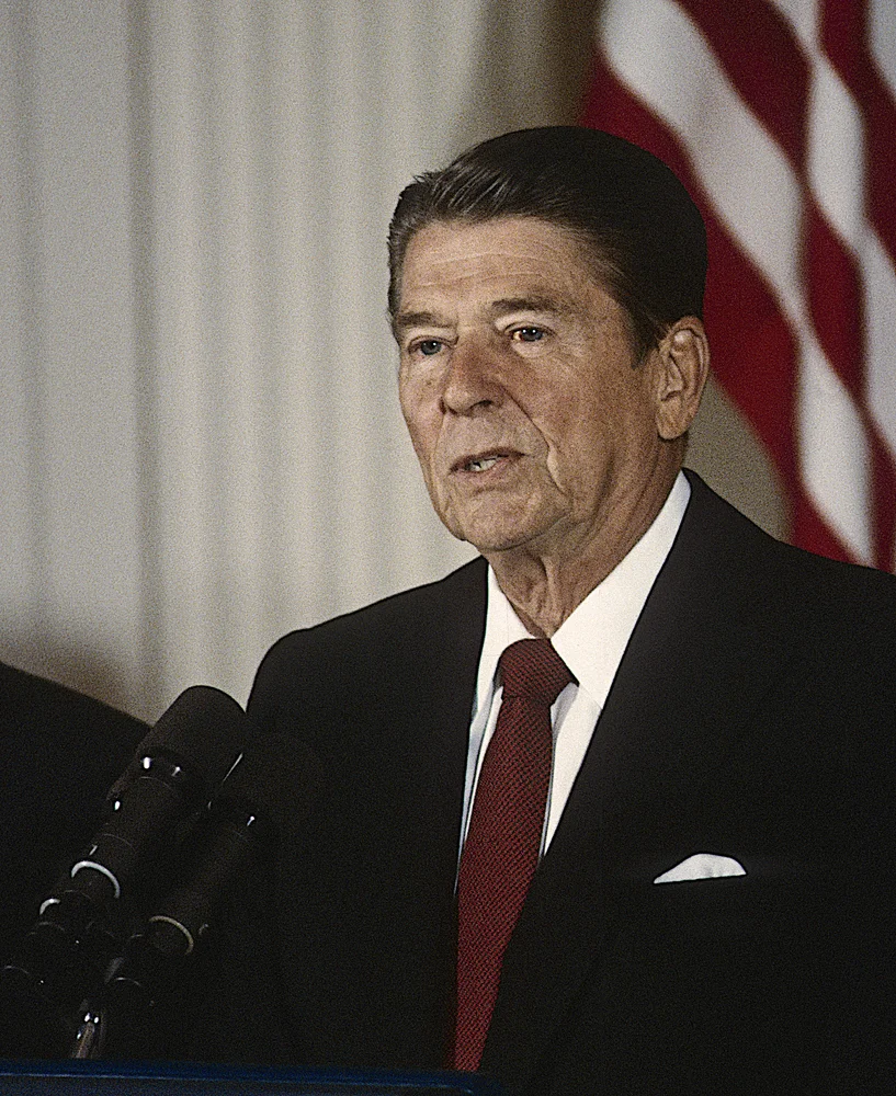 RONALD REAGAN.jpg