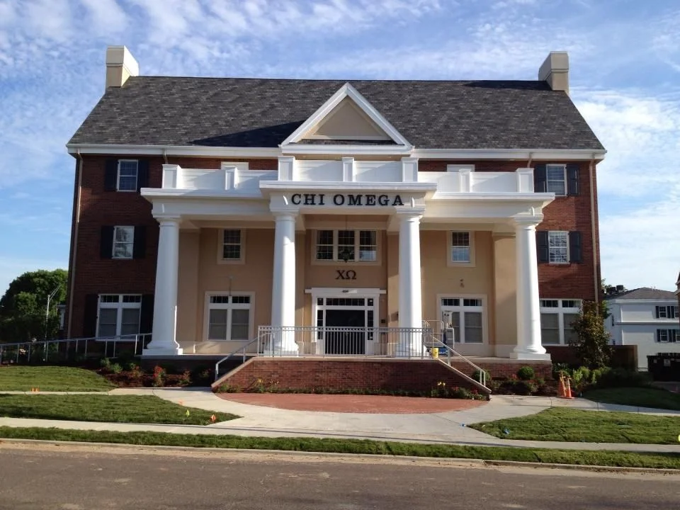chi omega 2.jpg