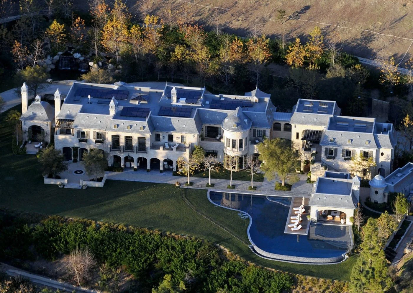 Dr. dre house.jpg