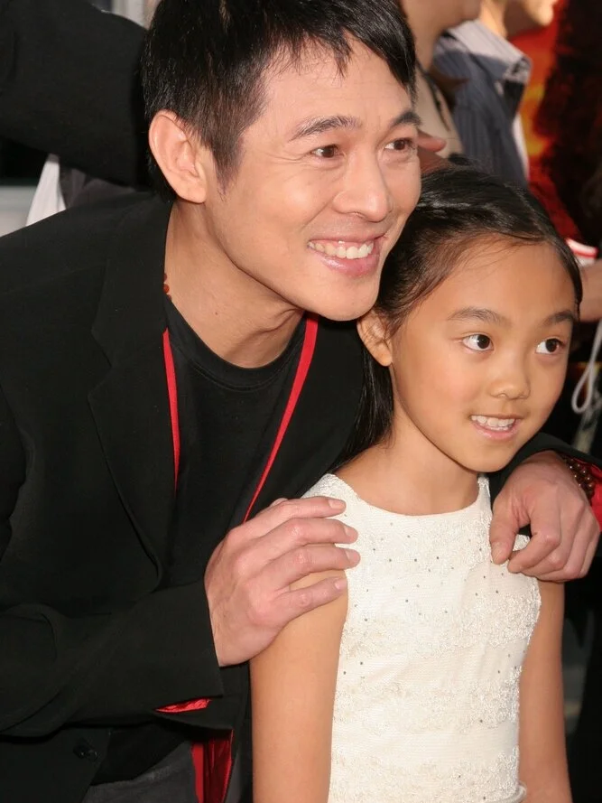 jet+li+and+daughter.jpg