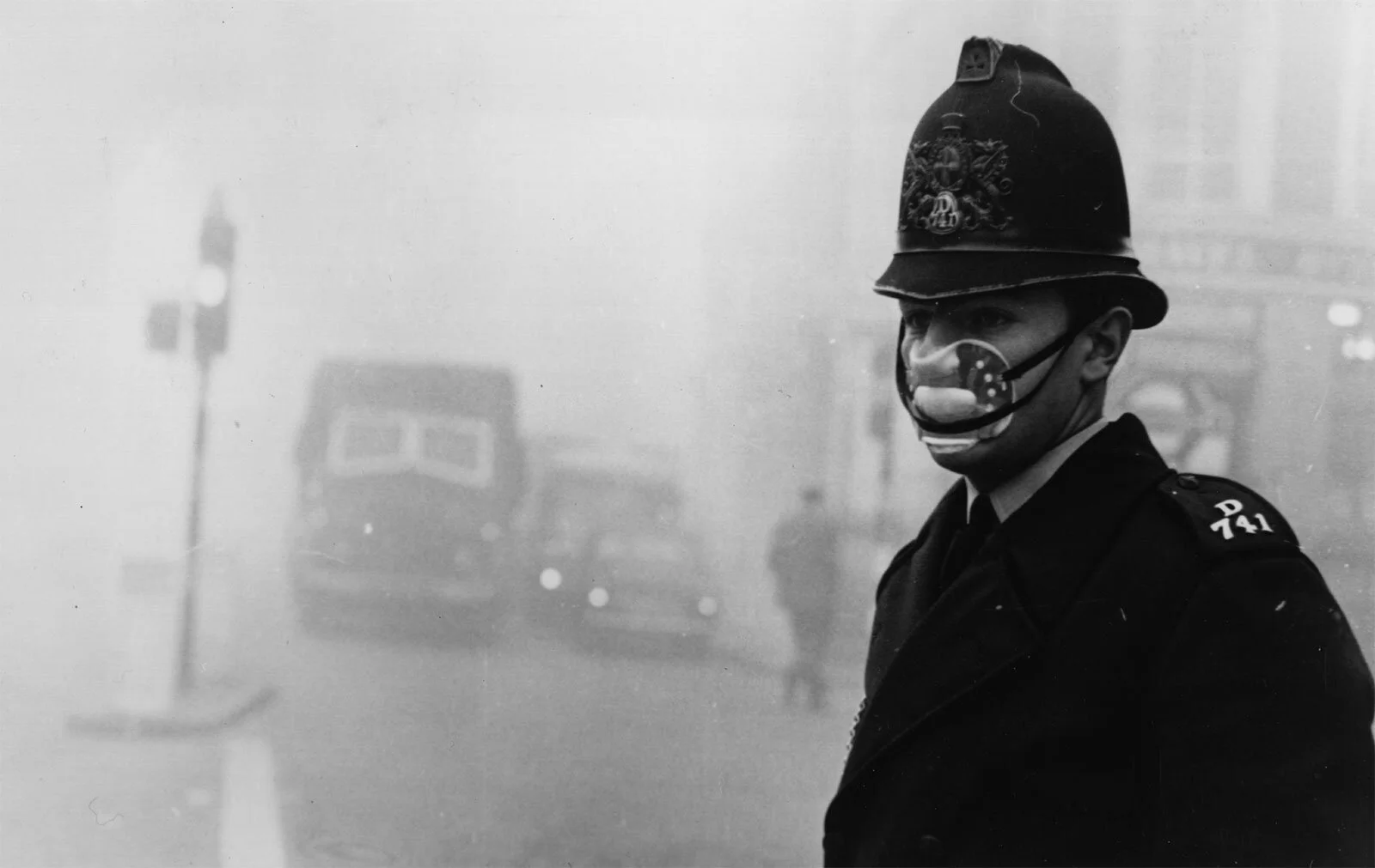 London-fog-1952_goog.jpg