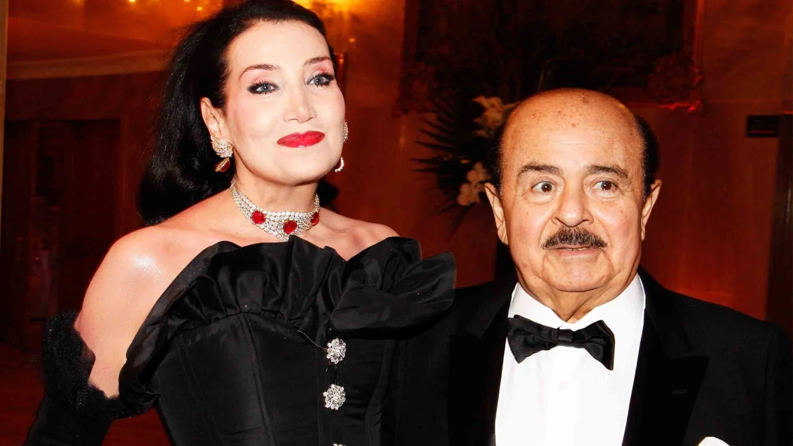 Adnan & Soraya Khashoggi_goog.jpg