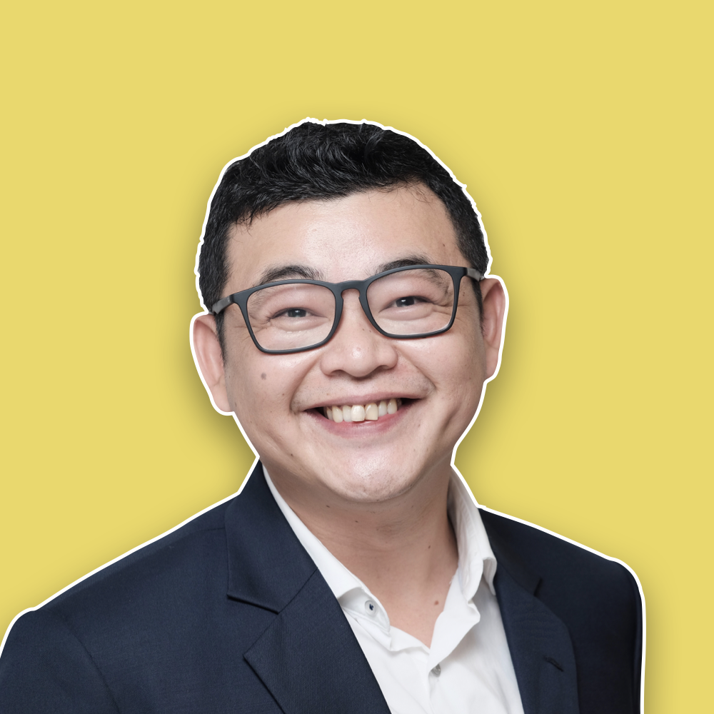Profile on Yellow.001.png