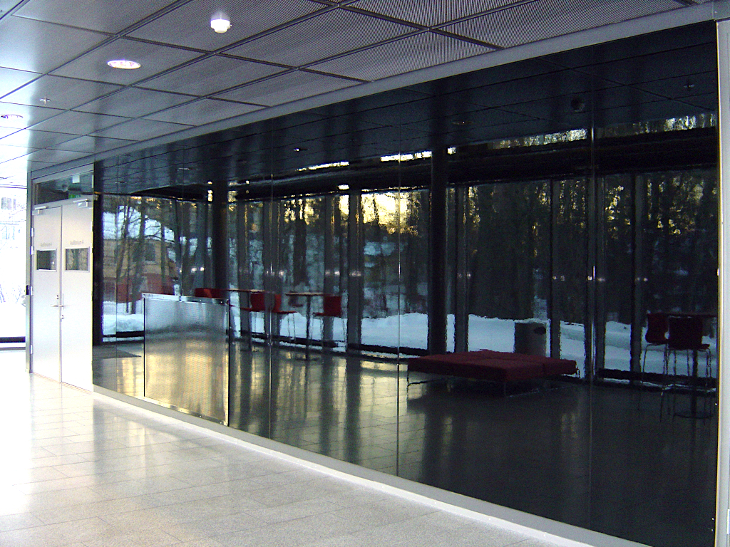 Skjerm Blå, 2007 Lacquer on alucore, 280 x 1000 cm Commission University of Oslo (UIO), Department of Psychology