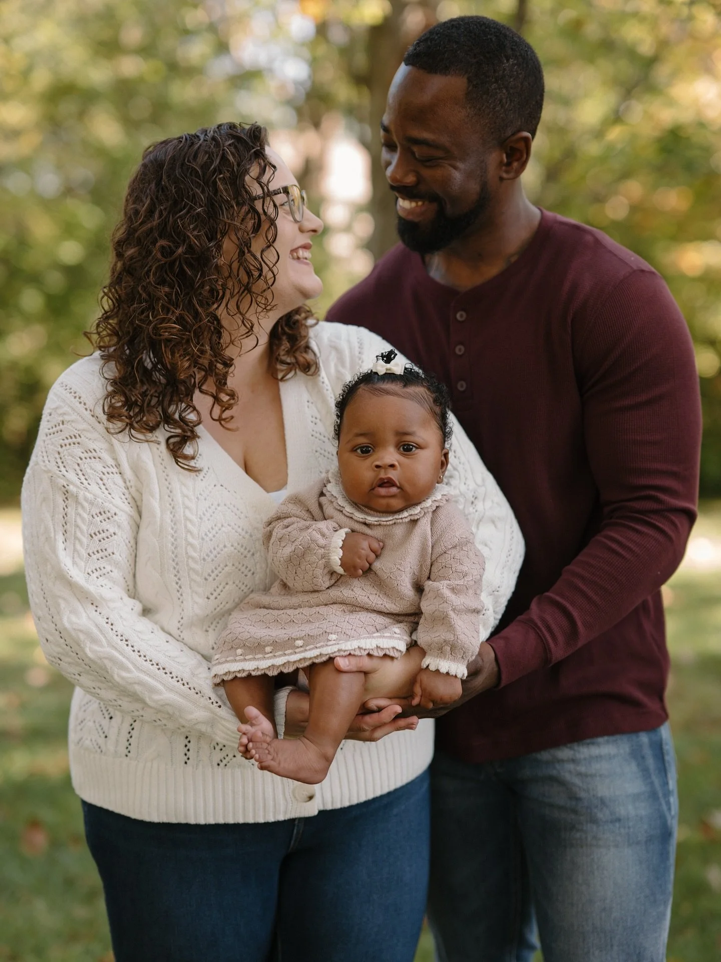 Richards family✨

My cousin&rsquo;s SIL completed her family with the arrival of baby Jayda! She has the most beautiful curls and big bight brown eyes- such a joy to capture this sweet family!