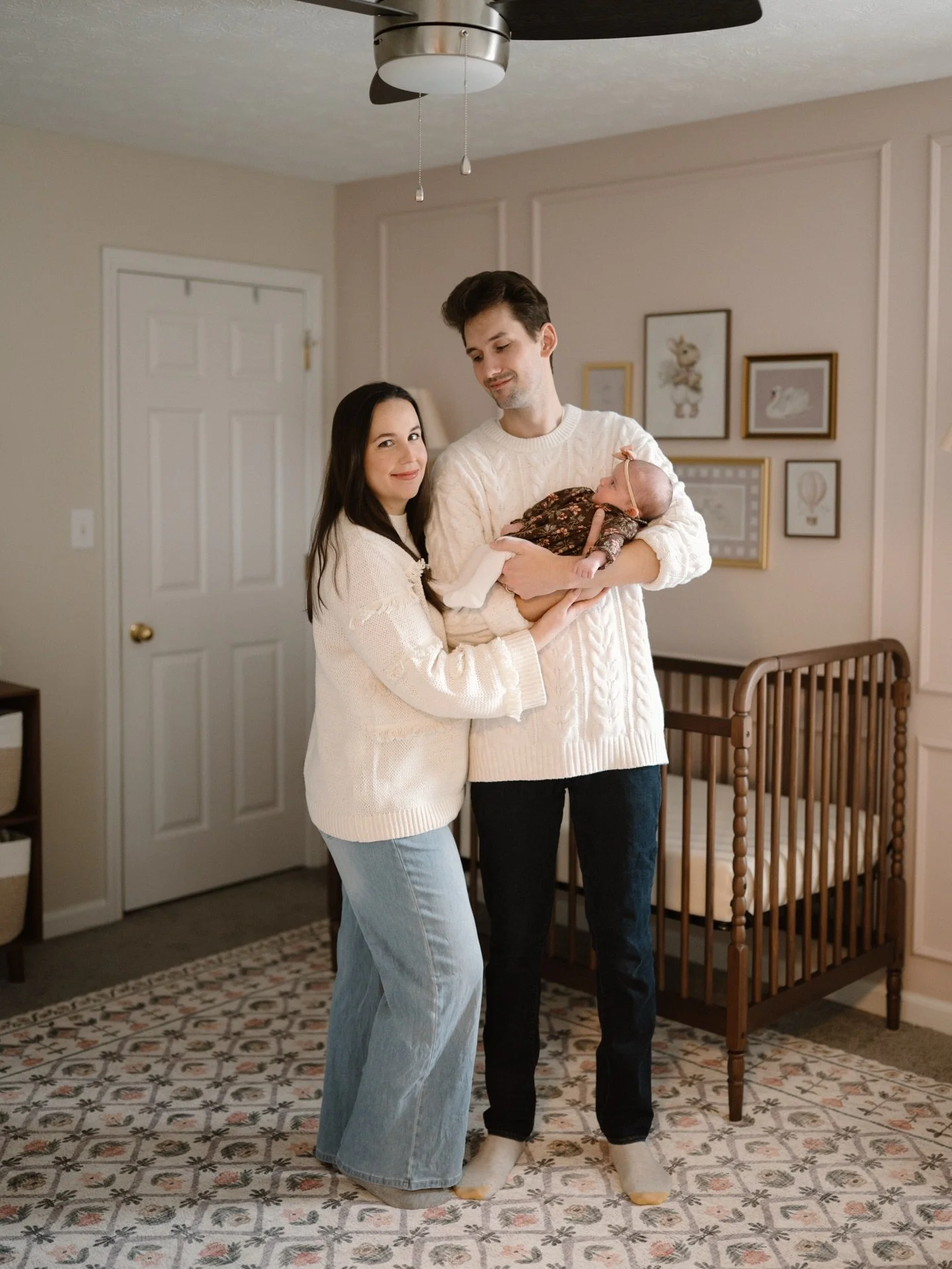 Engle Fam🎀

Meredith if you&rsquo;re reading this there&rsquo;s a mini coming your way, thanks for sending me all your friends ✨