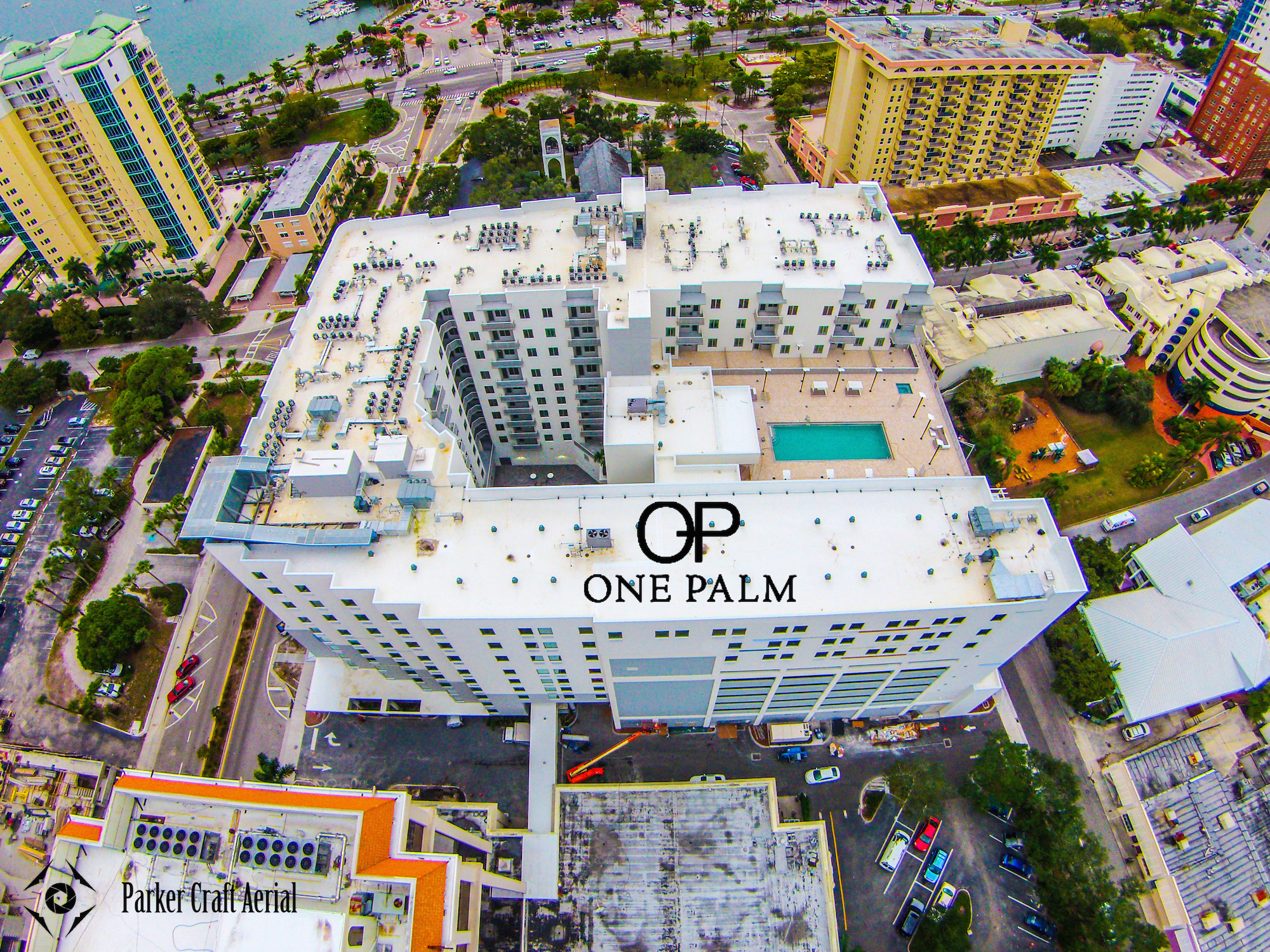 One Palm - Aloft Hotel and Apartments