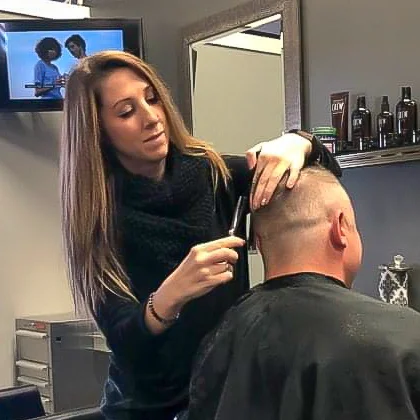 Raylyne Apprentice Stylist