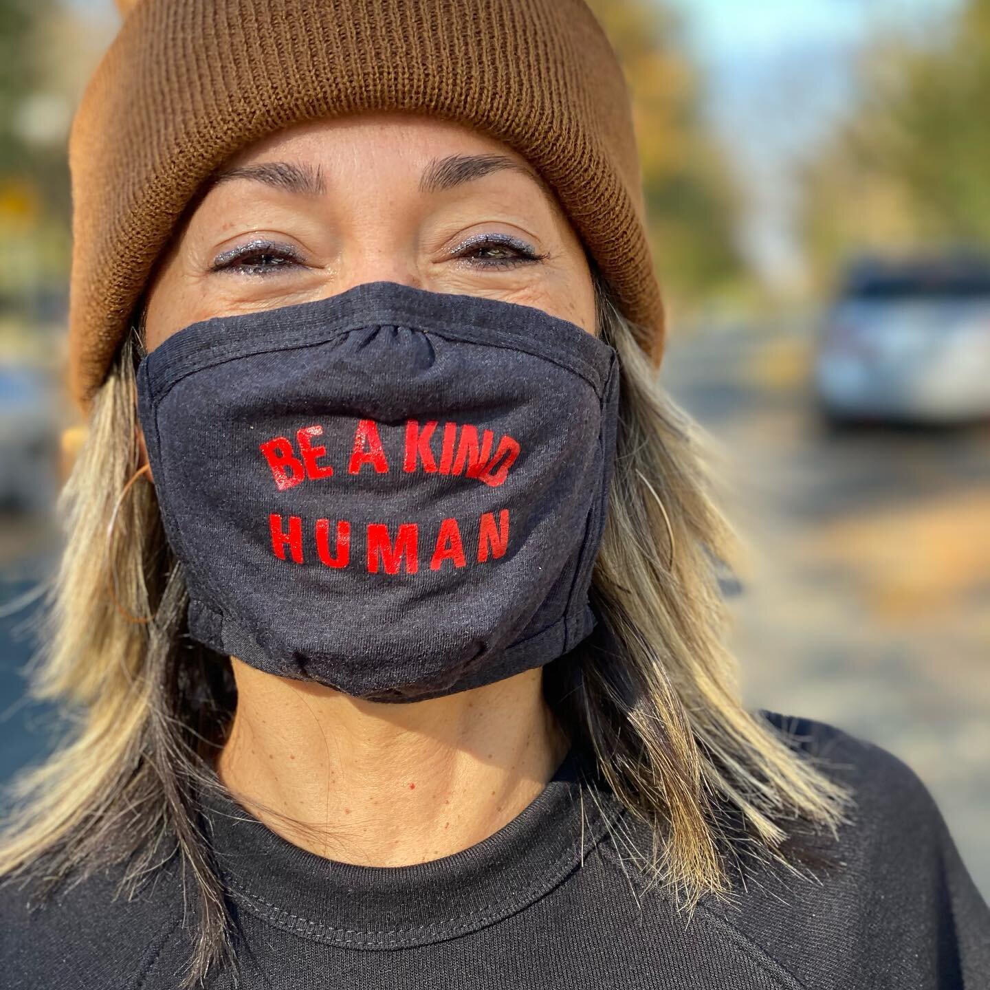 I have no idea why I&rsquo;m laughing but it makes me smile seeing pic! Not to mention NEW MASKS IN STOCK NOW!
#maskup keep you and your family safe ❤️
Join the tribe! www.moniquemaxwell.com
#covid_19 #covidfashion #covidmask #masks #masksarecool #we