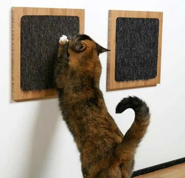 vertical cat scratcher