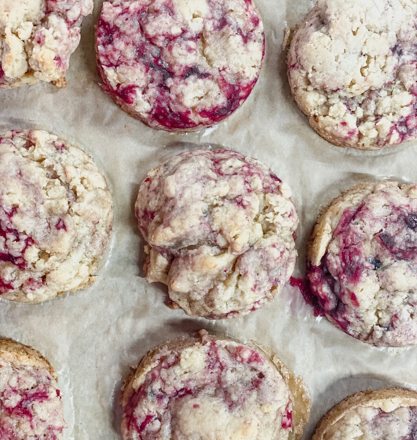 Jam swirled cookie and it's just lovely. I am always looking for ways to use up some jam and this Plum Orange Cardamom Jam swirl was a game changer. I also made a Banana Jam swirled cookie and added white chocolate chips, so good.