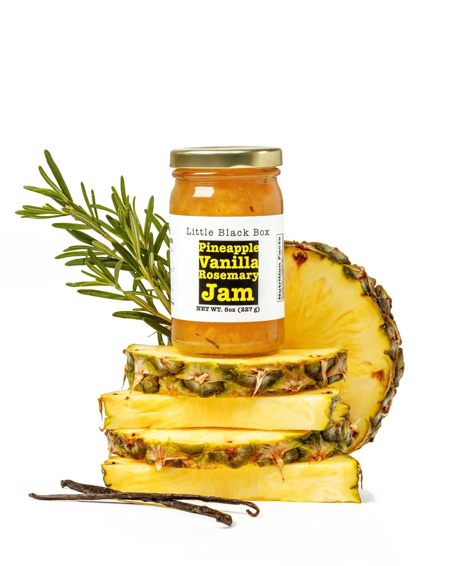Pineapple + Rosemary + Vanilla Bean.

It sounds unexpected. It tastes like it was meant to be.

Bright, juicy pineapple gets a sophisticated twist from fragrant rosemary and real vanilla bean. The result? A little tropical, a little herbal, a little 