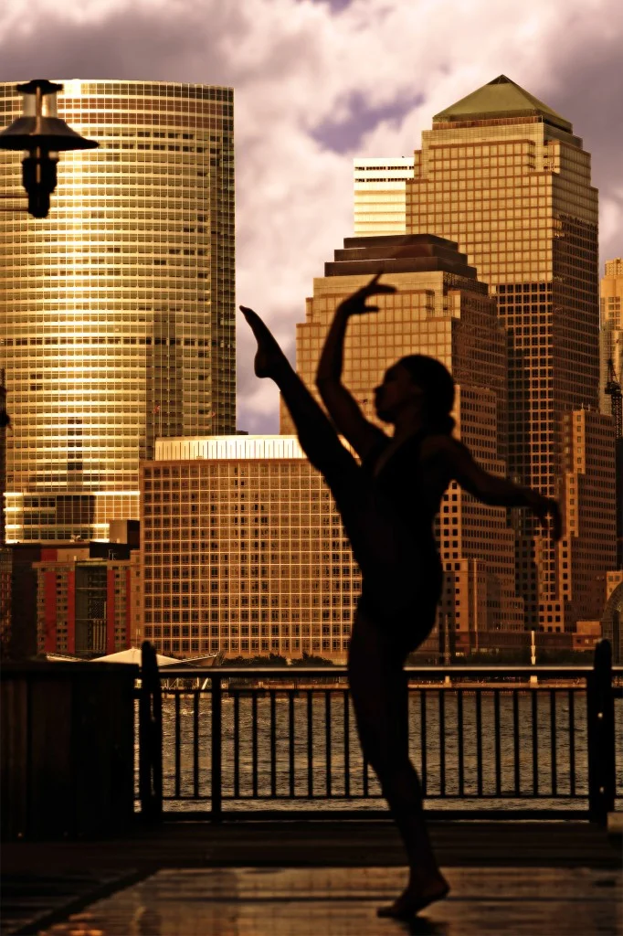 Kennedy-Dancers-Gold-WTC-Silhouette--682x1024.jpg
